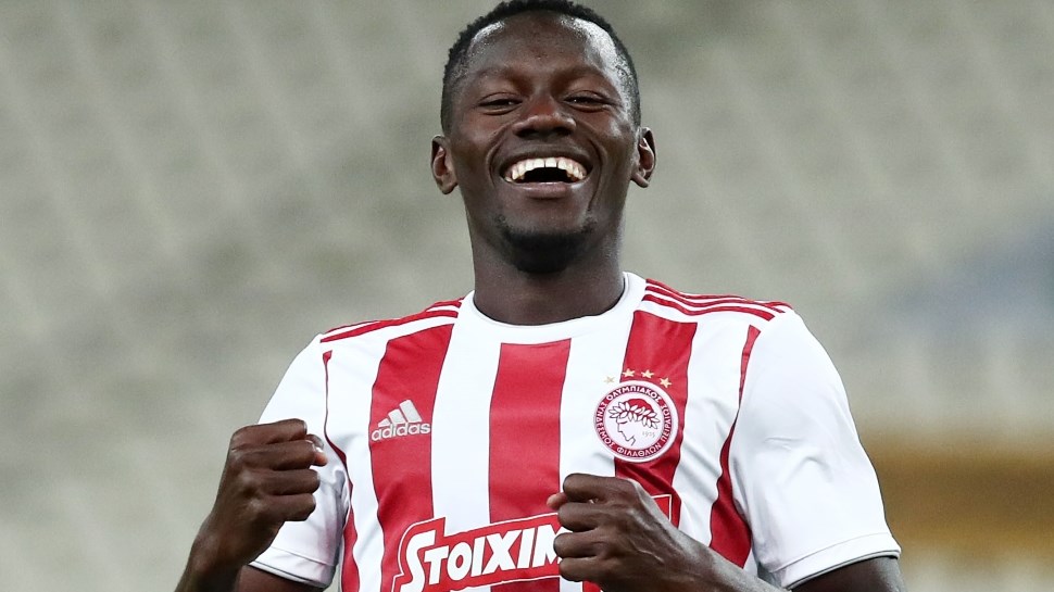 Ολυμπιακός – Νέφτσι Μπακού 1-0 (29′)