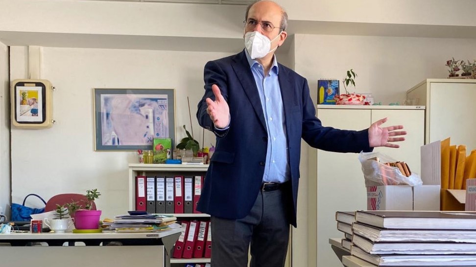 Mήνυμα Χατζηδάκη σε εργαζομένους του ΕΦΚΑ: “Είμαστε όλοι υπηρέτες”