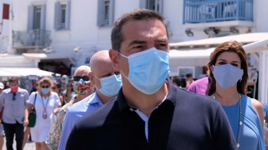 Επίθεση Τσίπρα στην κυβέρνηση από τη Μύκονο: Κάνει τα ίδια λάθη, να σοβαρευτεί – ΦΩΤΟ – ΒΙΝΤΕΟ