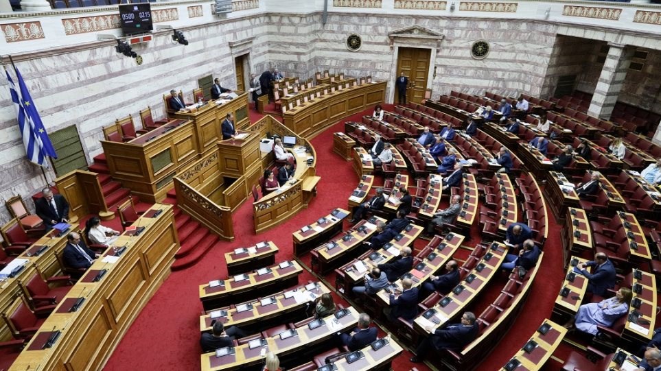 Kατατέθηκε το νομοσχέδιο για την επικουρική ασφάλιση – Όλα όσα περιλαμβάνει