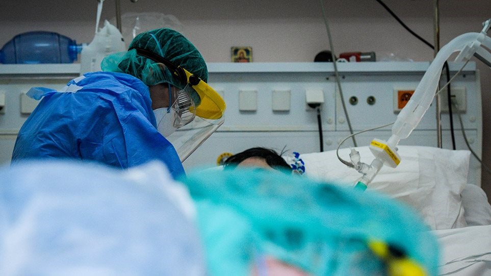 “Τρομάζει” η έκρηξη των εισαγωγών στα νοσοκομεία – Αυξήθηκαν κατά 539% από τις αρχές του μήνα
