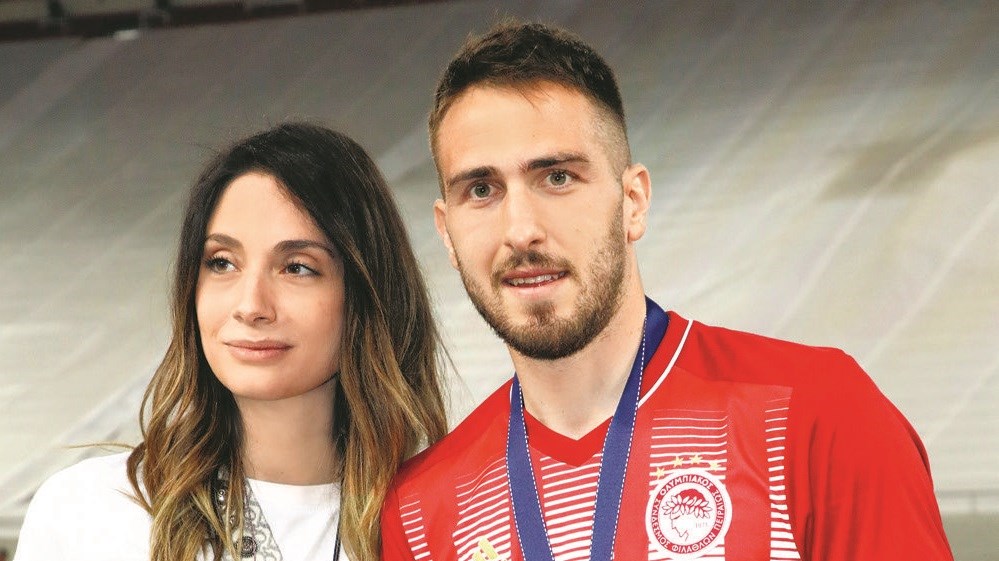 Ήρθε ο Φορτούνης junior – Το όνομα που διάλεξε το ζευγάρι