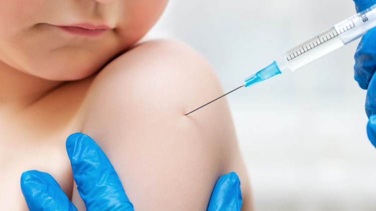Τι είπε η Παπαευαγγέλου για τον εμβολιασμό των παιδιών