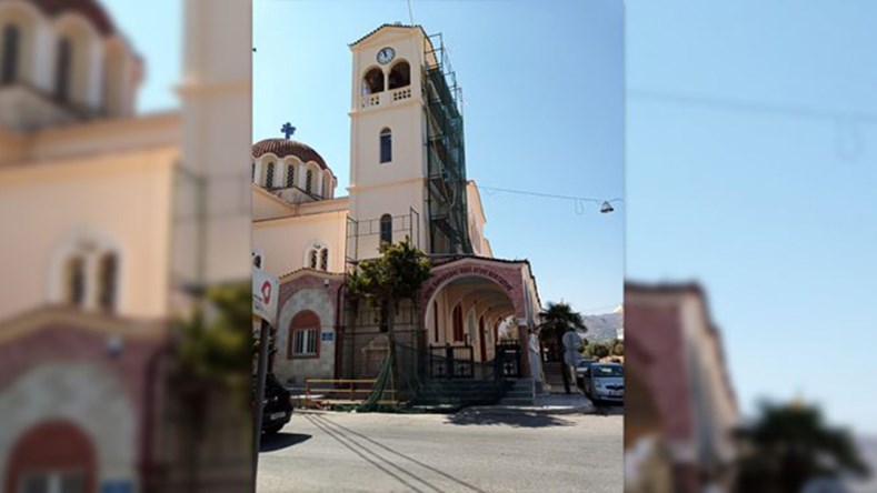 Θρήνος στην Κρήτη για τον 50χρονο που έπεσε από το καμπαναριό