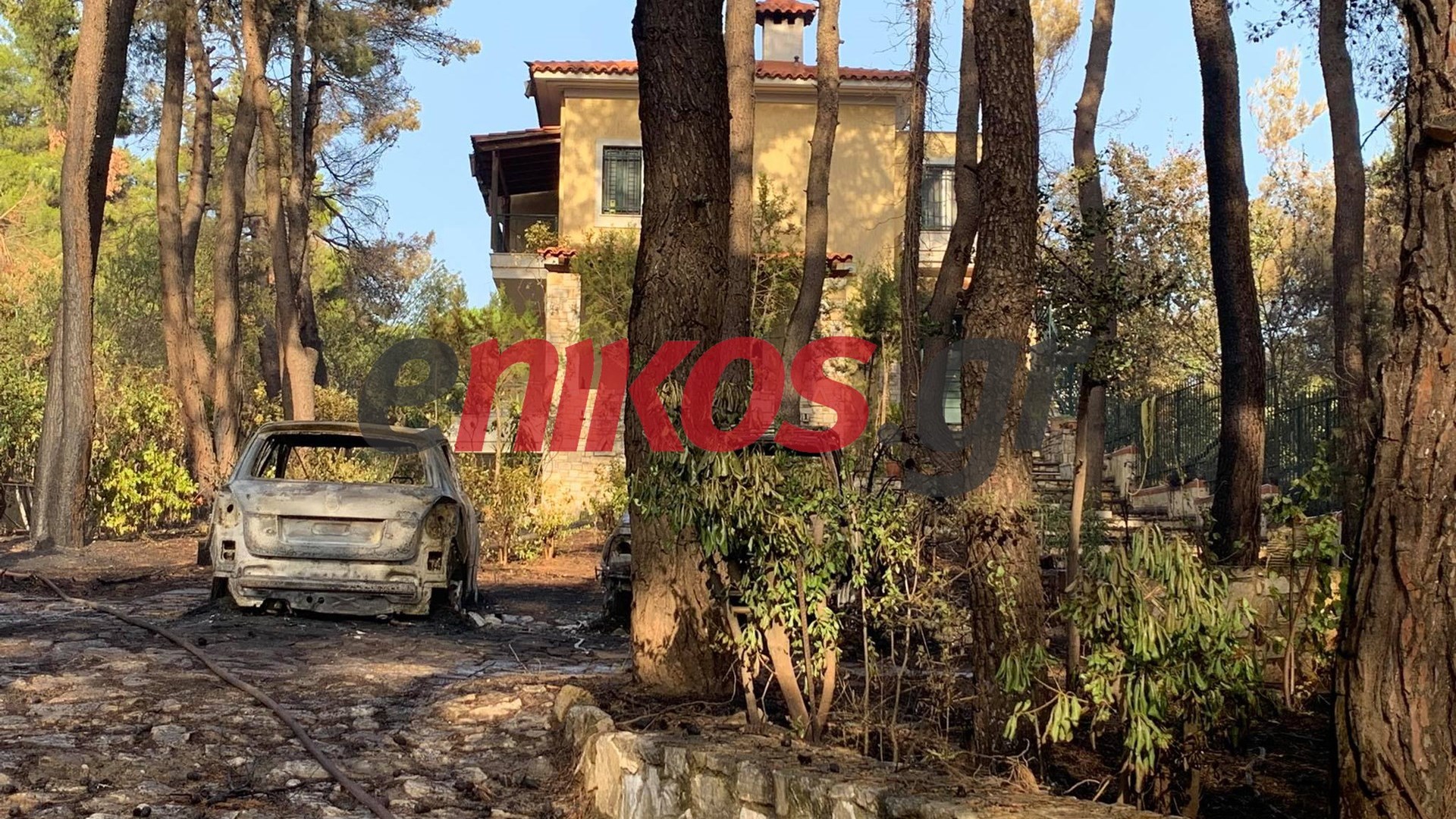 Προσήχθη μελισσοκόμος και ανακρίνεται για τη φωτιά στη Σταμάτα