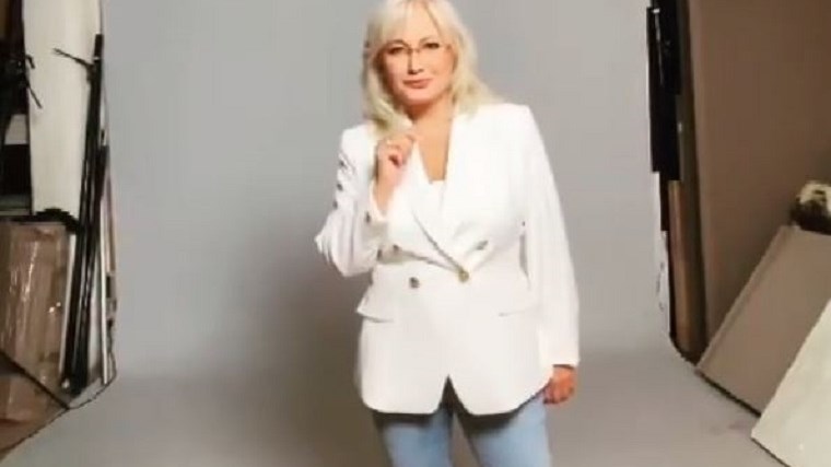 Αγγελική Νικολούλη: Το νέο trailer για το “Φως στο Τούνελ”