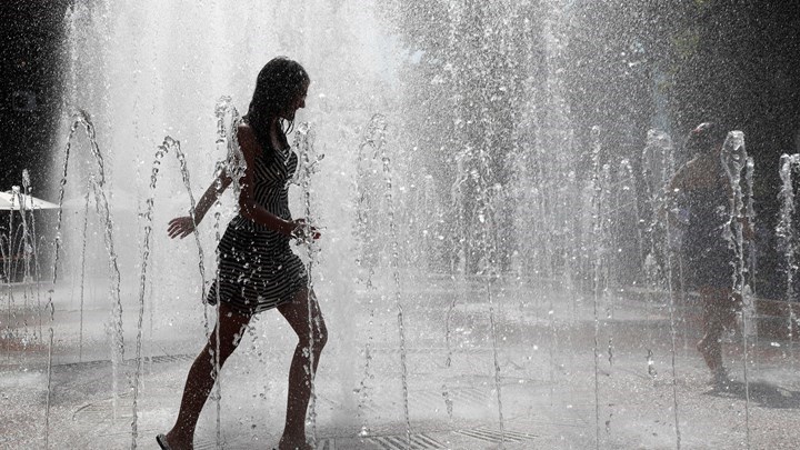 Σε συναγερμό για τον καύσωνα διαρκείας – Όλα όσα πρέπει να ξέρετε