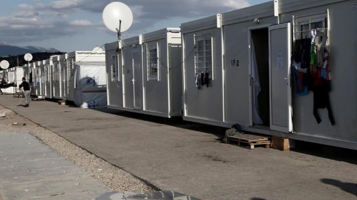 Σε ιστορικό χαμηλό οι μετανάστες στις δομές των Ενόπλων Δυνάμεων