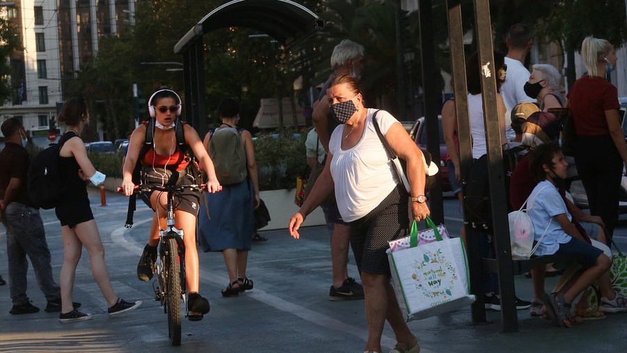 Πού εντοπίζονται τα 2.218 νέα κρούσματα κορονοϊού – Στο “κόκκινο” Αττική, Κρήτη και Θεσσαλονίκη