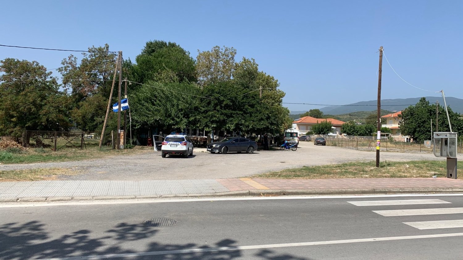 Δολοφονία στη Λάρισα: Εδώ έπεσε νεκρή η 43χρονη από τα πυρά του συζύγου της – Οι πρώτες εικόνες