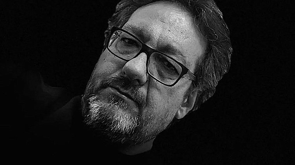 «ΟΡΘΑΝΟΙΧΤΟΙ ΛΟΓΑΡΙΑΣΜΟΙ»: Το βιβλίο του δημοσιογράφου Κωστή Τσιακανίκα