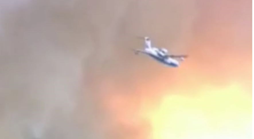 Εφιάλτης δίχως τέλος στην Εύβοια: Οι φλόγες κύκλωσαν την Κήρινθο – “Δεν ξέρουμε πού θα σταματήσει η φωτιά”