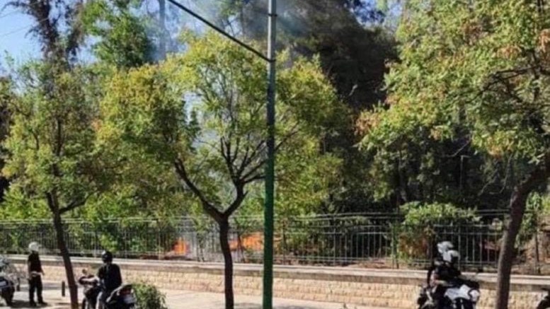 Δύο απόπειρες εμπρησμού στο Πεδίον του Άρεως –Συνελήφθη και ανακρίνεται ύποπτη