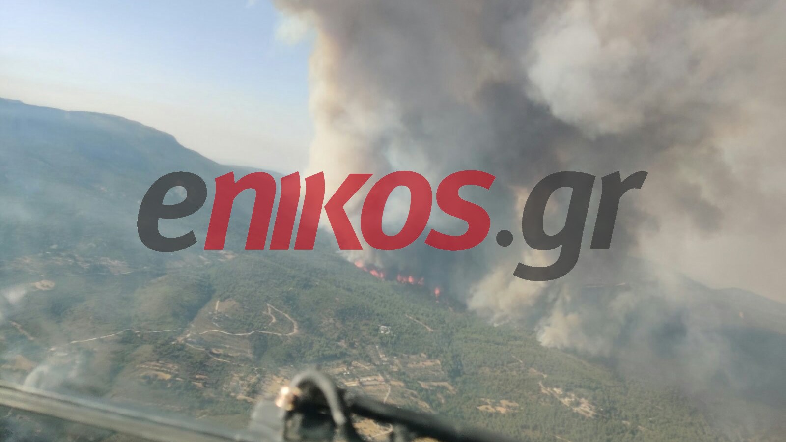 ΑΠΟΚΛΕΙΣΤΙΚΟ: Εικόνες από αέρος της φωτιάς στο μέτωπο του Μαραθώνα – ΦΩΤΟ