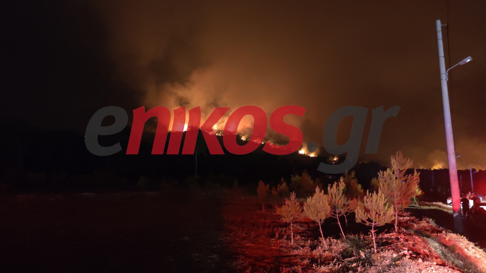 Αγωνία για Θρακομακεδόνες-Πάρνηθα – Νέες ΦΩΤΟ και ΒΙΝΤΕΟ αναγνωστών από τη μεγάλη φωτιά