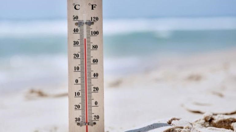 Επιστρέφει ο καύσωνας: Θερμοκρασία έως 40 βαθμούς – Πού θα βρέξει