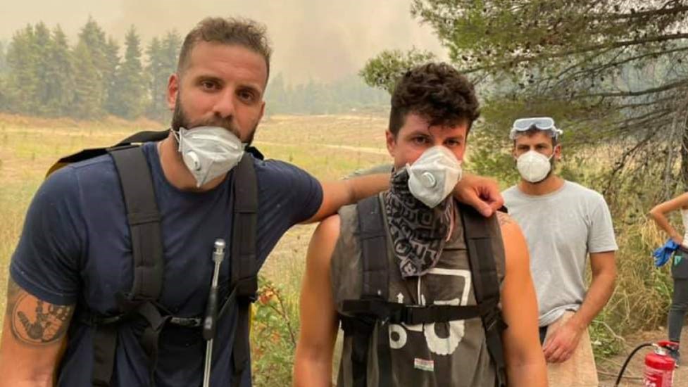 Φωτιά στην Εύβοια: Στη μάχη της κατάσβεσης και ο Νίκος Παππάς