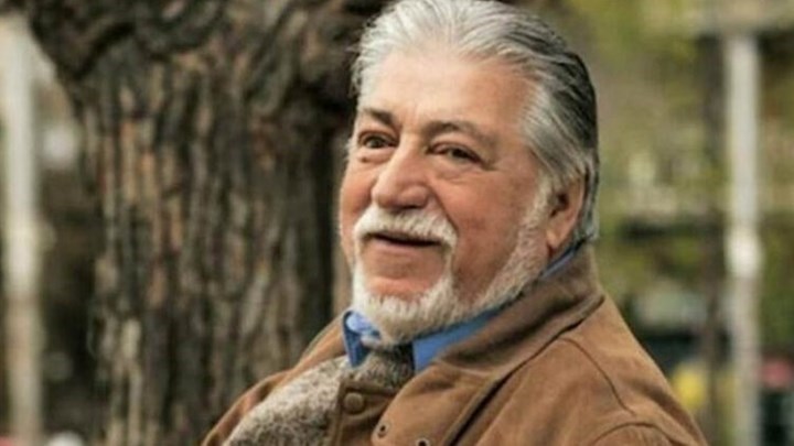 Παραμένει στο νοσοκομείο ο Ανέστης Βλάχος – Τα νεότερα για την κατάσταση της υγείας του