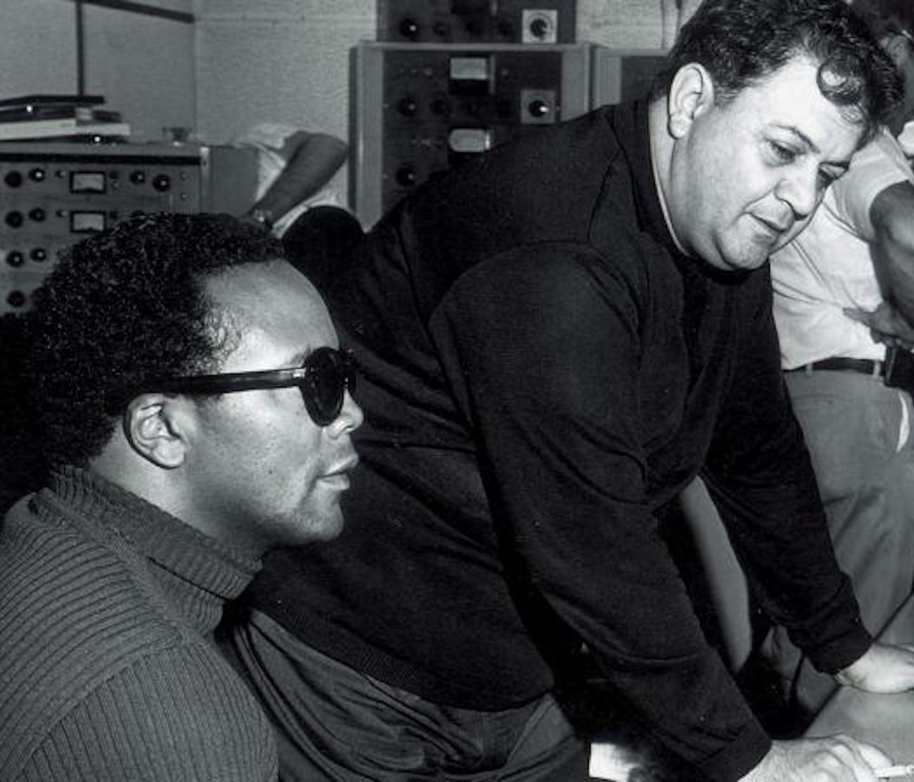 Τι κοινό μπορεί να έχει ο Μάνος Χατζιδάκις με τον Michael Jackson – BINTEO