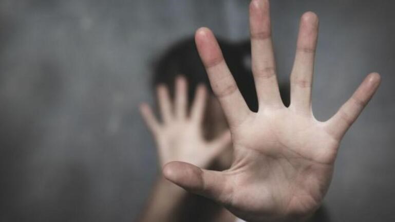 Σοκ στη Βοιωτία: Πατέρας κατηγορείται για ασέλγεια σε βάρος του 14χρονου γιου του