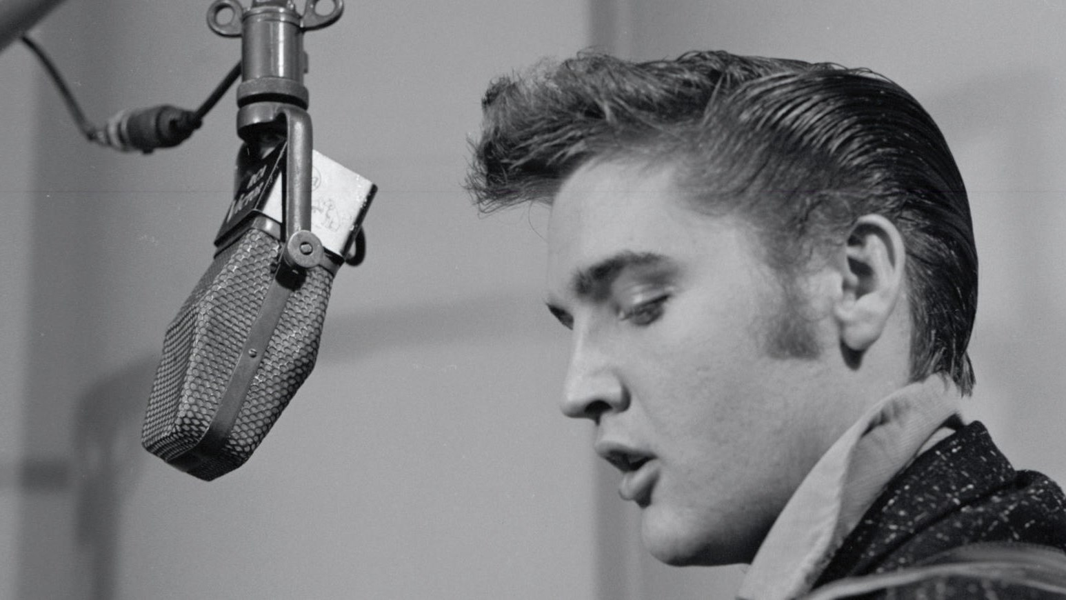 Αυτός είναι ο πιο πολύτιμος δίσκος βινυλίου στον πλανήτη ever! Και είναι του Elvis Presley