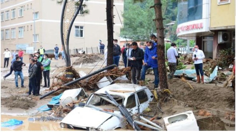Αυξάνεται ο αριθμός των νεκρών από τις φονικές πλημμύρες στην Τουρκία