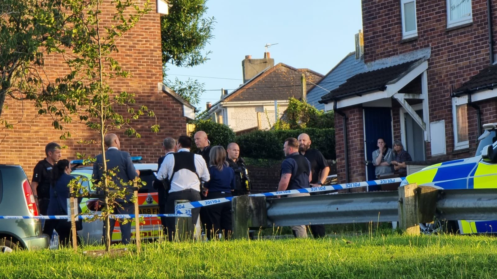 Πυροβολισμοί στο Πλίμουθ: Έξι νεκροί – Ένα παιδί ανάμεσα στα θύματα