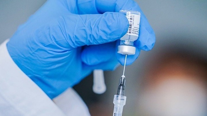 Ποιοι θα κάνουν και τρίτη δόση εμβολίου για τον κορονοϊό στις ΗΠΑ