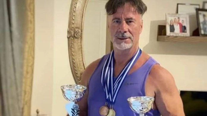 Ανείπωτη τραγωδία: Νεκρός σε τροχαίο μαζί με τον γιο του ο αθλητής της χειροπάλης Γιώργος Ρασσιάς