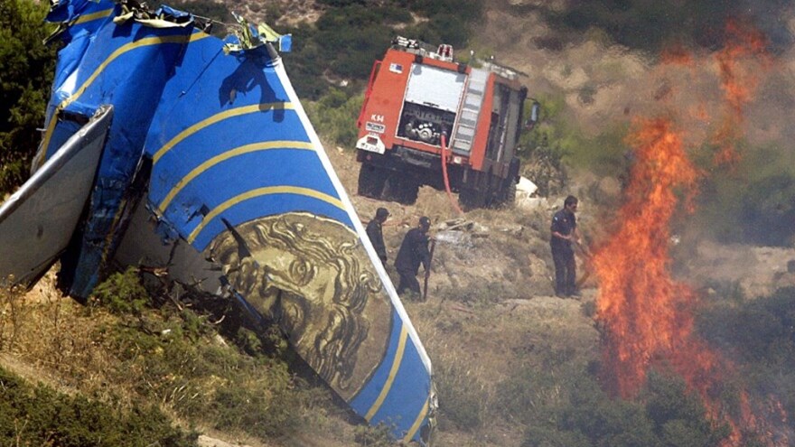 Δεκαέξι χρόνια από την αεροπορική τραγωδία της Helios – Συγκίνηση και θλίψη στο μνημόσυνο για τους 121 νεκρούς