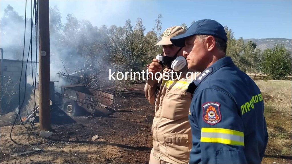 Αγώνας για να σβήσουν οι φωτιές: Η εικόνα σε Αρκαδία, Εύβοια και Κόρινθο – Περιπολίες στην Πάρνηθα