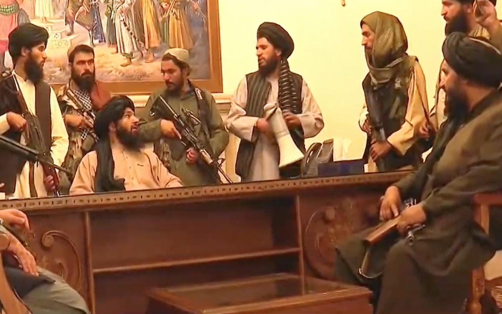 “Ο πόλεμος στο Αφγανιστάν τέλειωσε – Είμαστε έτοιμοι για διάλογο” δηλώνουν οι Ταλιμπάν