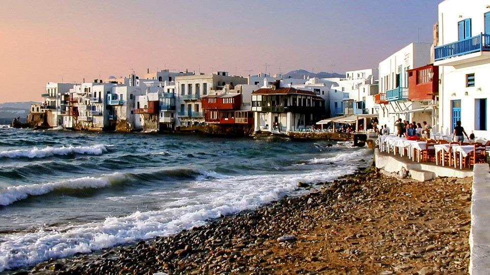 “Στέρεψε” από νερό η Μύκονος