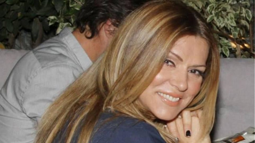 Συγκλονίζει η Λίτσα Γιαγκούση: Η φωτιά στα Βίλια έφτασε 300 μέτρα από το σπίτι μου