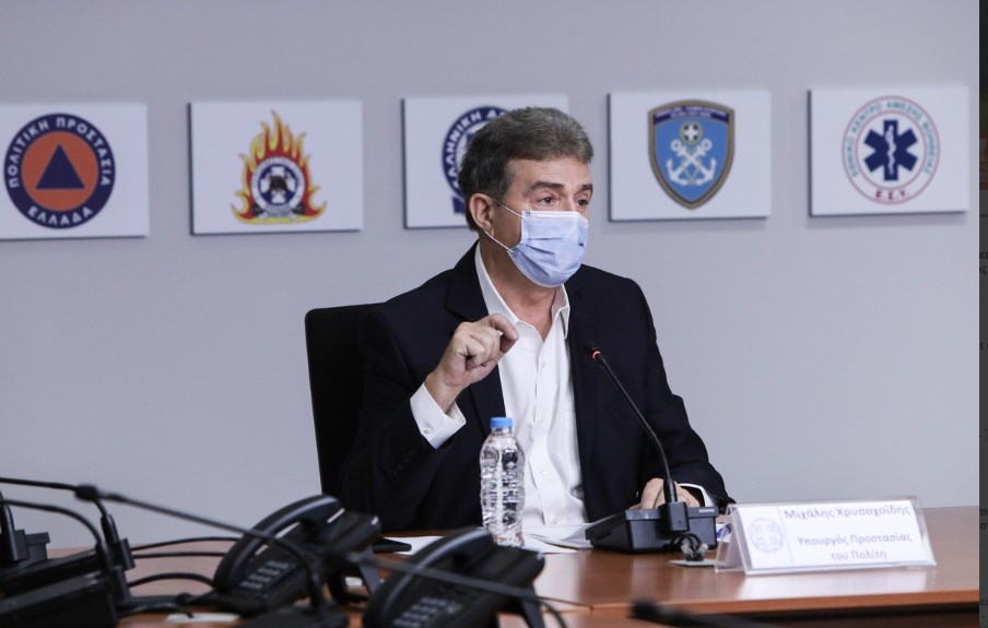 H απάντηση του Χρυσοχοΐδη γιατί δεν πέταξε το Beriev τη Δευτέρα