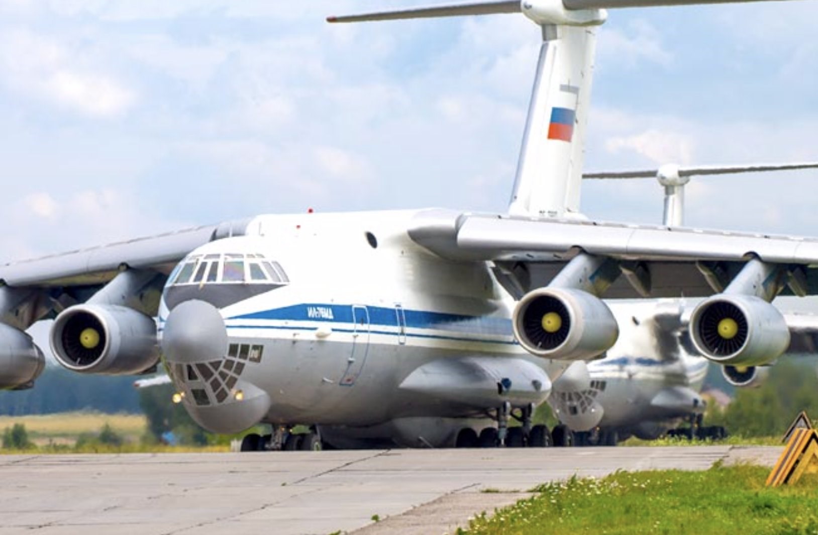 Φωτιά στα Βίλια: Παραλίγο τραγωδία με το ρωσικό υπερμεταγωγικό «Ιλιούσιν» – ΒΙΝΤΕΟ