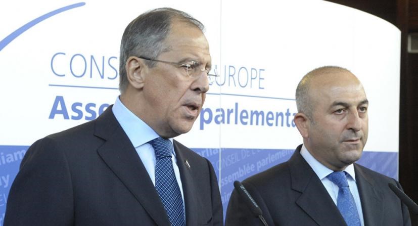 Τηλεφωνική επικοινωνία Λαβρόφ-Τσαβούσογλου