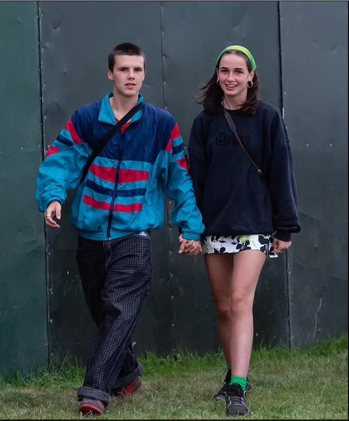 CRUZ BECKHAM - ΚΟΡΙΤΣΙ