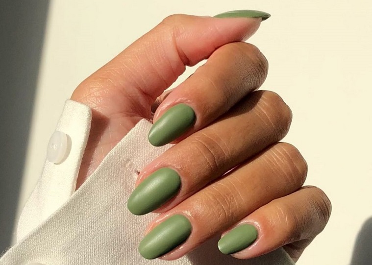 Τα ματ νύχια θα είναι από τις μεγαλύτερες τάσεις του φθινοπώρου