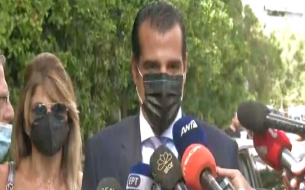 Θάνος Πλεύρης: Οι πρώτες δηλώσεις του νέου υπουργού Υγείας και το μήνυμα στους ανεμβολίαστους