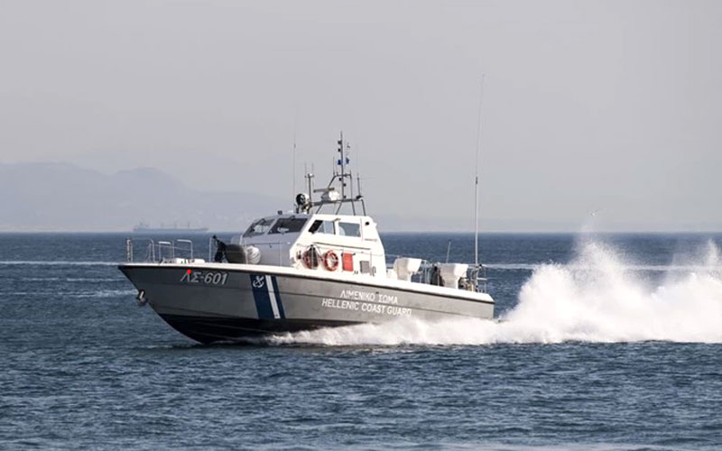 Εισροή υδάτων σε ιστιοφόρο με πέντε επιβαίνοντες νότια της Αρεόπολης