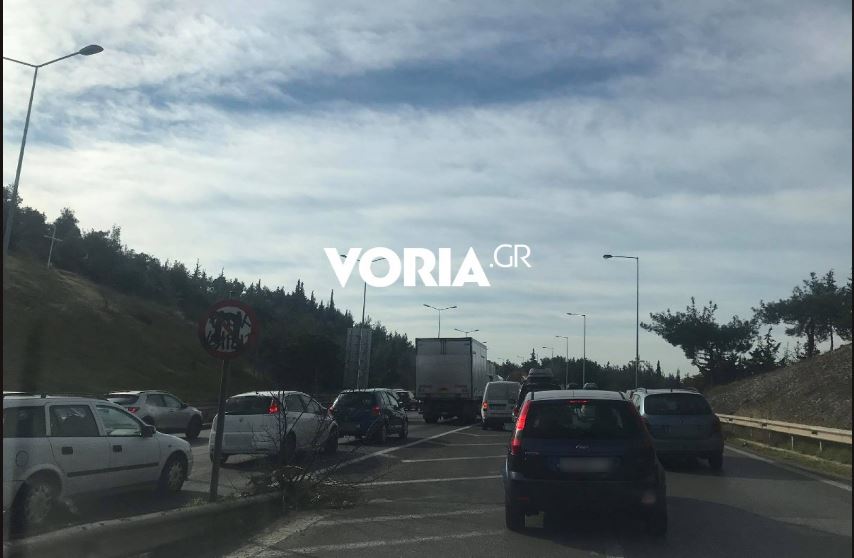 Κίνηση από καραμπόλα στη Θεσσαλονίκη