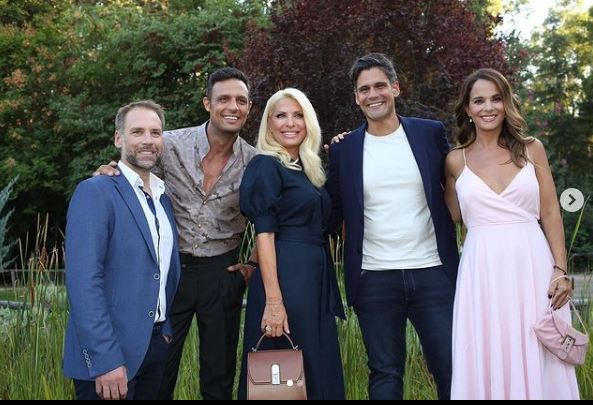 Μενεγάκη συνεργάτες