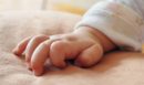 Τραγωδία με βρέφος στην Μυτιλήνη: «Είδα το μωρό μου μελανιασμένο»