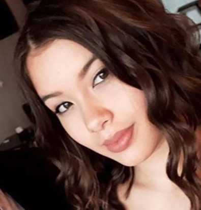 Καρολάιν Γλυκά Νερά