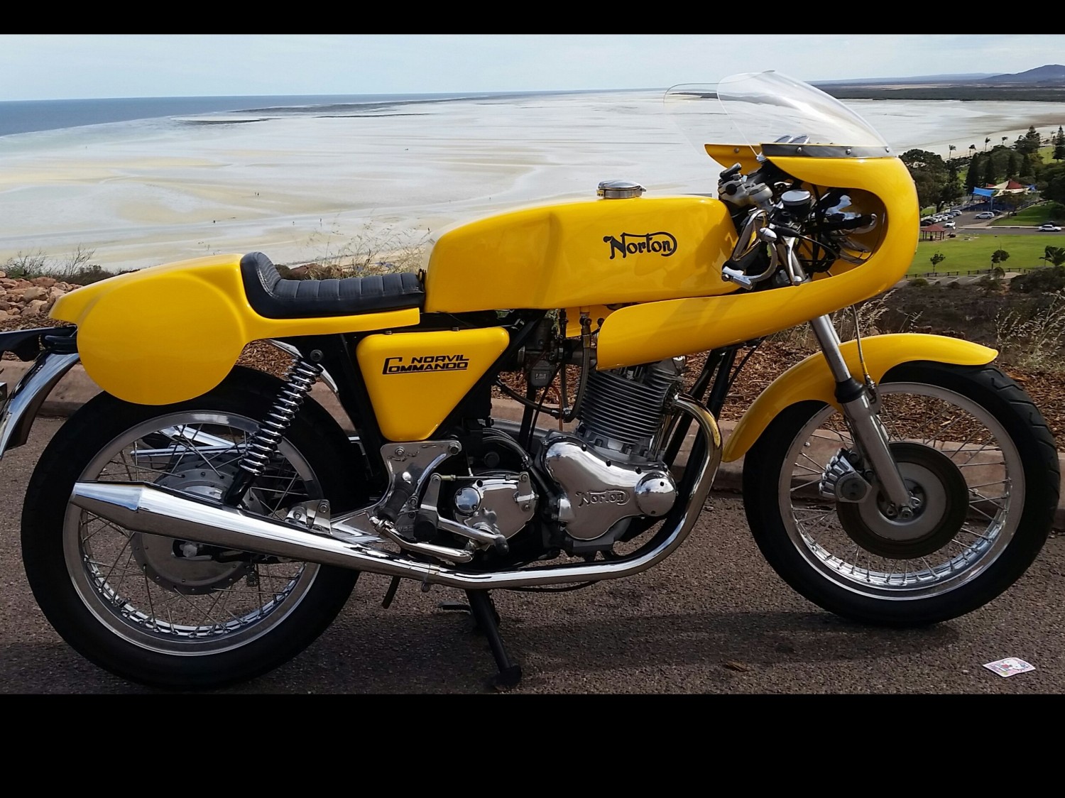 Alimos Classic Motorbike Sunday