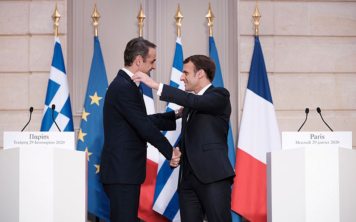 Αμυντική συμφωνία Ελλάδας-Γαλλίας: Το παρασκήνιο, το άρθρο 2 και τα “ψιλά γράμματα”
