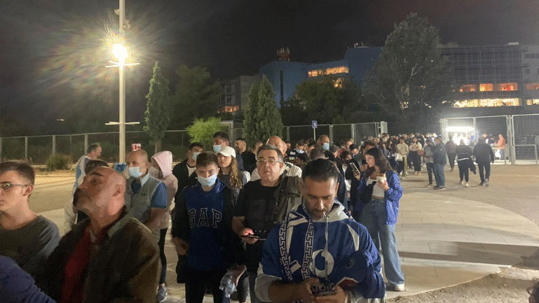 Μεγάλη ταλαιπωρία για τους φιλάθλους της Εθνικής στο ΟΑΚΑ – ΦΩΤΟ