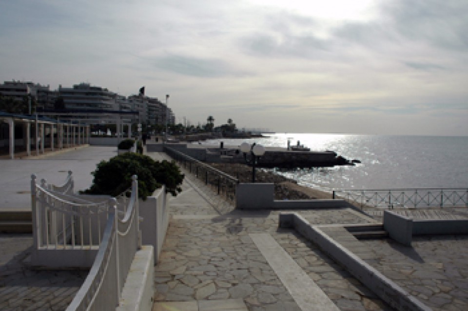 Φλοίσβος- σορός