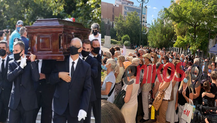 Μίκης Θεοδωράκης - φέρετρο - λαϊκό προσκύνημα